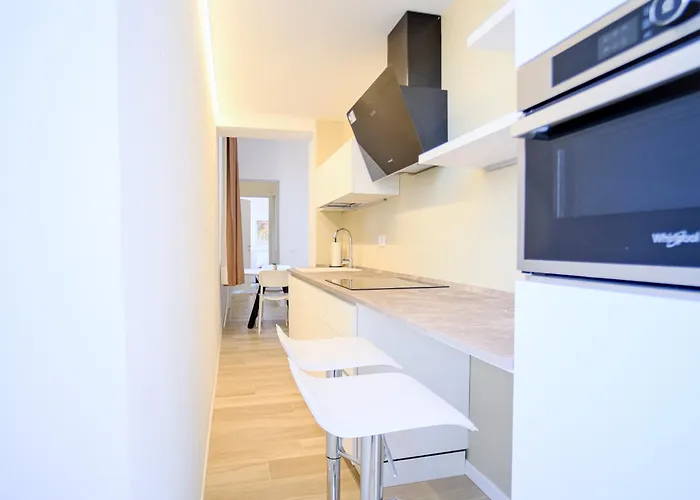 Cavour - Boutique Home In